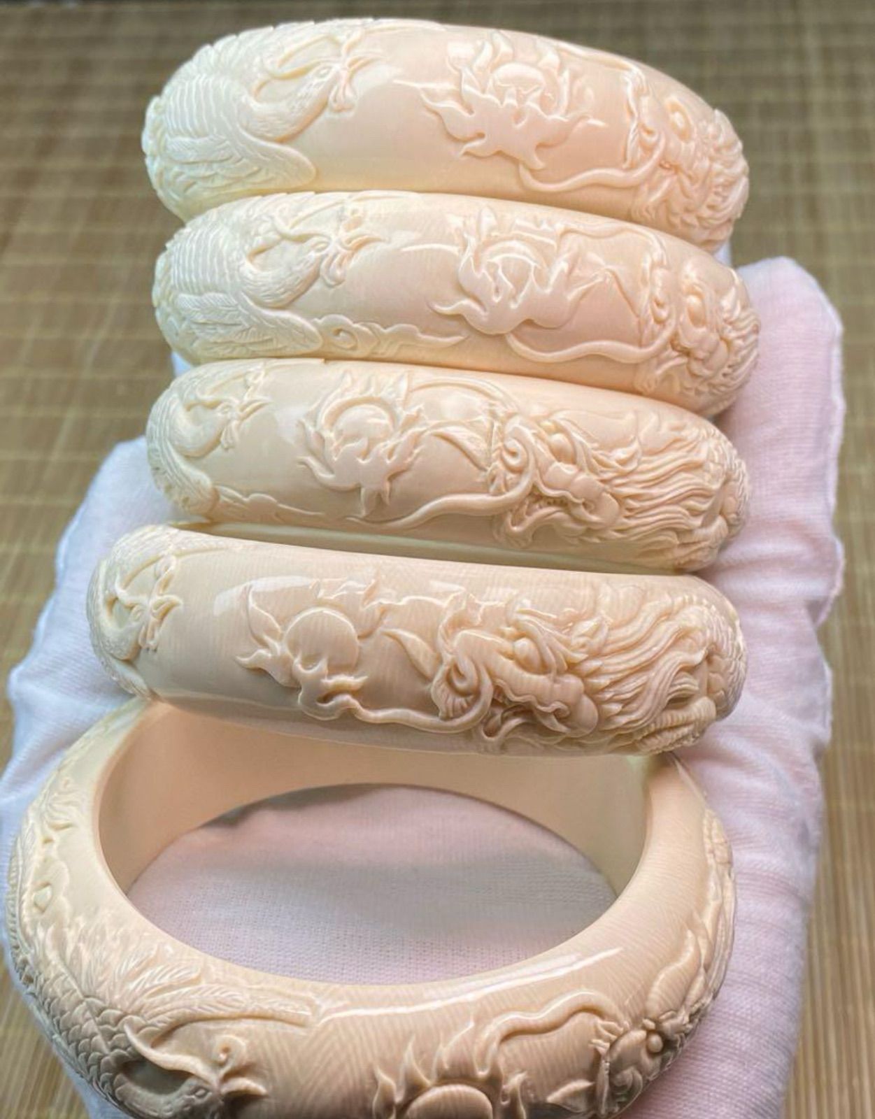 天然マンモス牙美しい手作り彫刻龍鳳貴妃腕輪ブレスレット