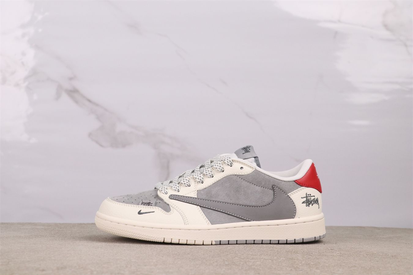 今日特価】 エアジョーダン aj1 AJ1 トラヴィス・スコット x