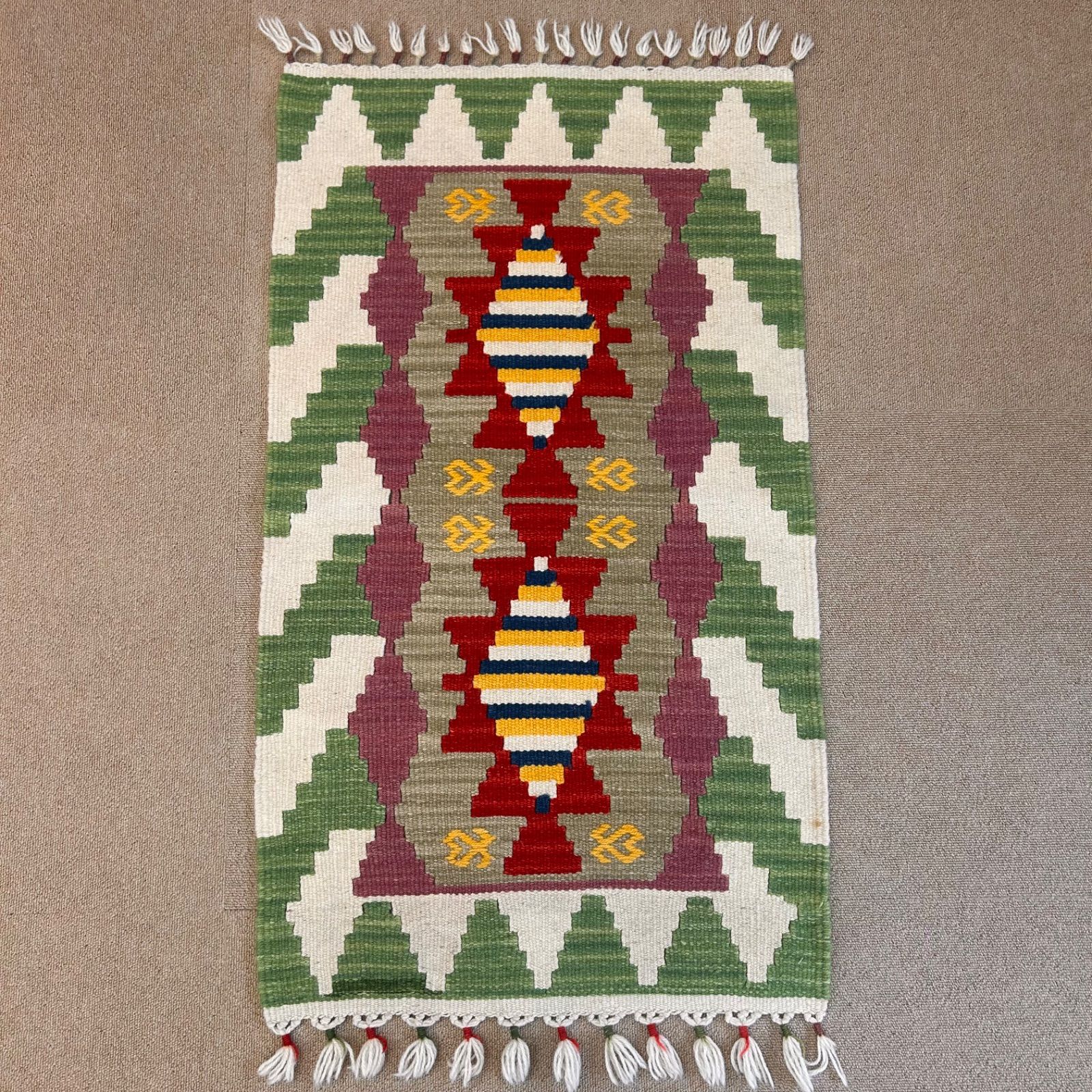 キリム】トルコ産 カイセリ 手織りカーペット 56.5×100cm インテリア 
