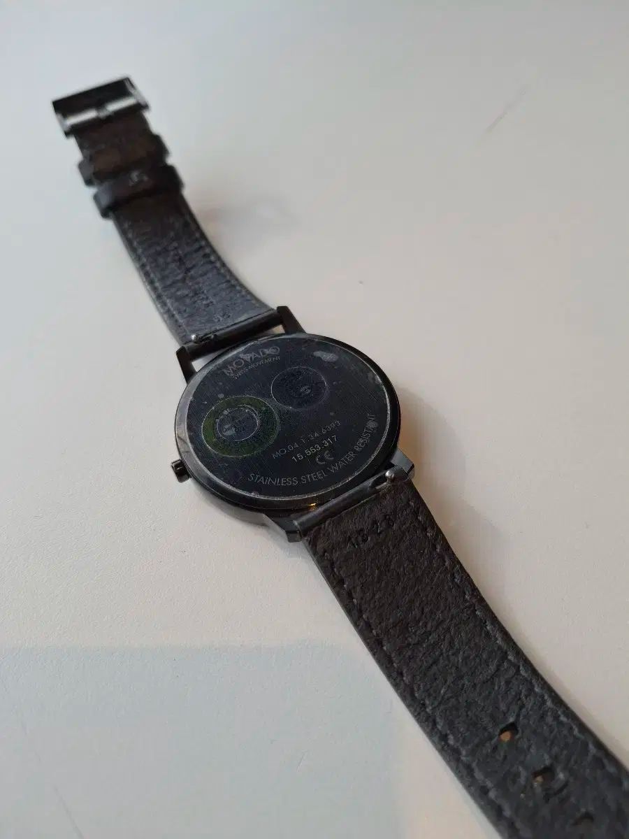 モバド movado
