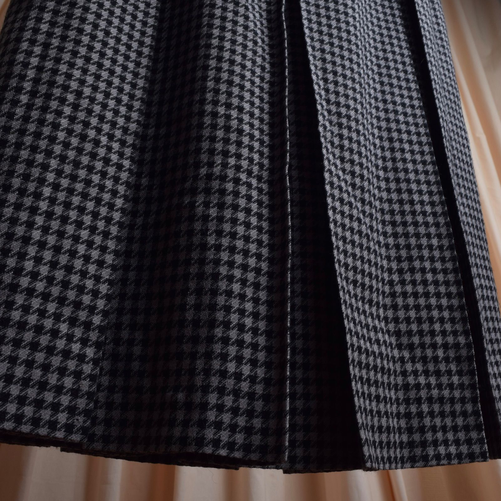 Houndstooth pattern