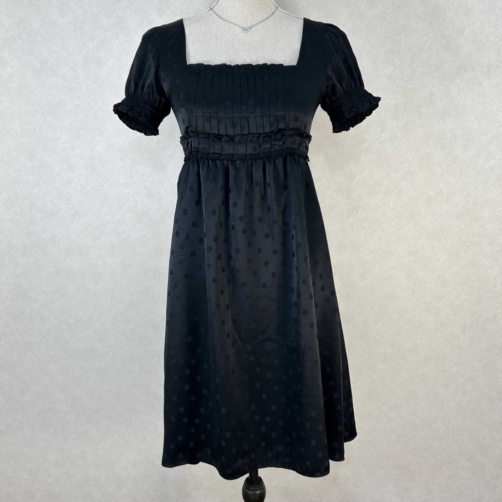 エミリーテンプル　Emily Temple 160センチ　黒の清楚なワンピース♪ 希少160 ねこちゃんワンピースEmily Temple Cute