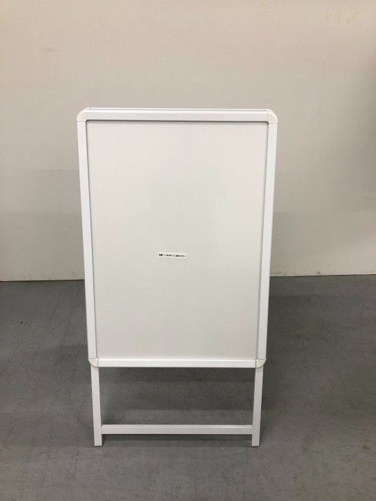 A1グリップ看板 両面 ホワイト　W640ｍｍ×H1225ｍｍ ( スタンド看板 / A看板 / 店舗用看板 /前面開閉式) 　wha1-d UU052
