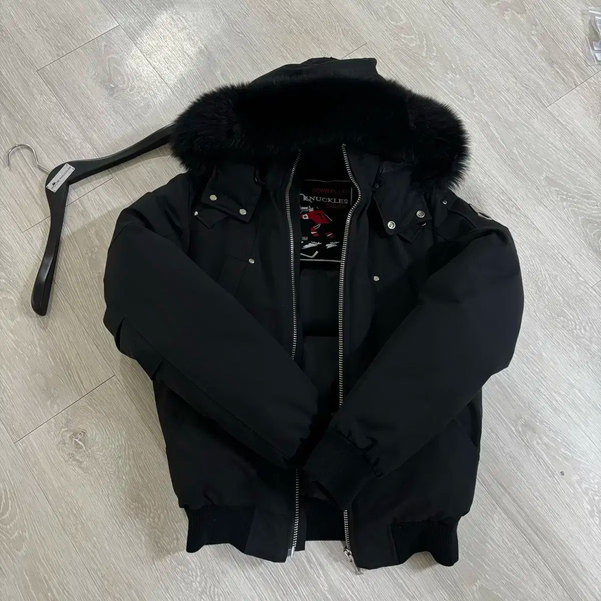 雷市場(ポンジャン)商品韓国直送】 正規品 MOOSE KNUCKLES 雷市場(ポンジャン)商品韓国直送】 正規品 MOOSE KNUCKLES
