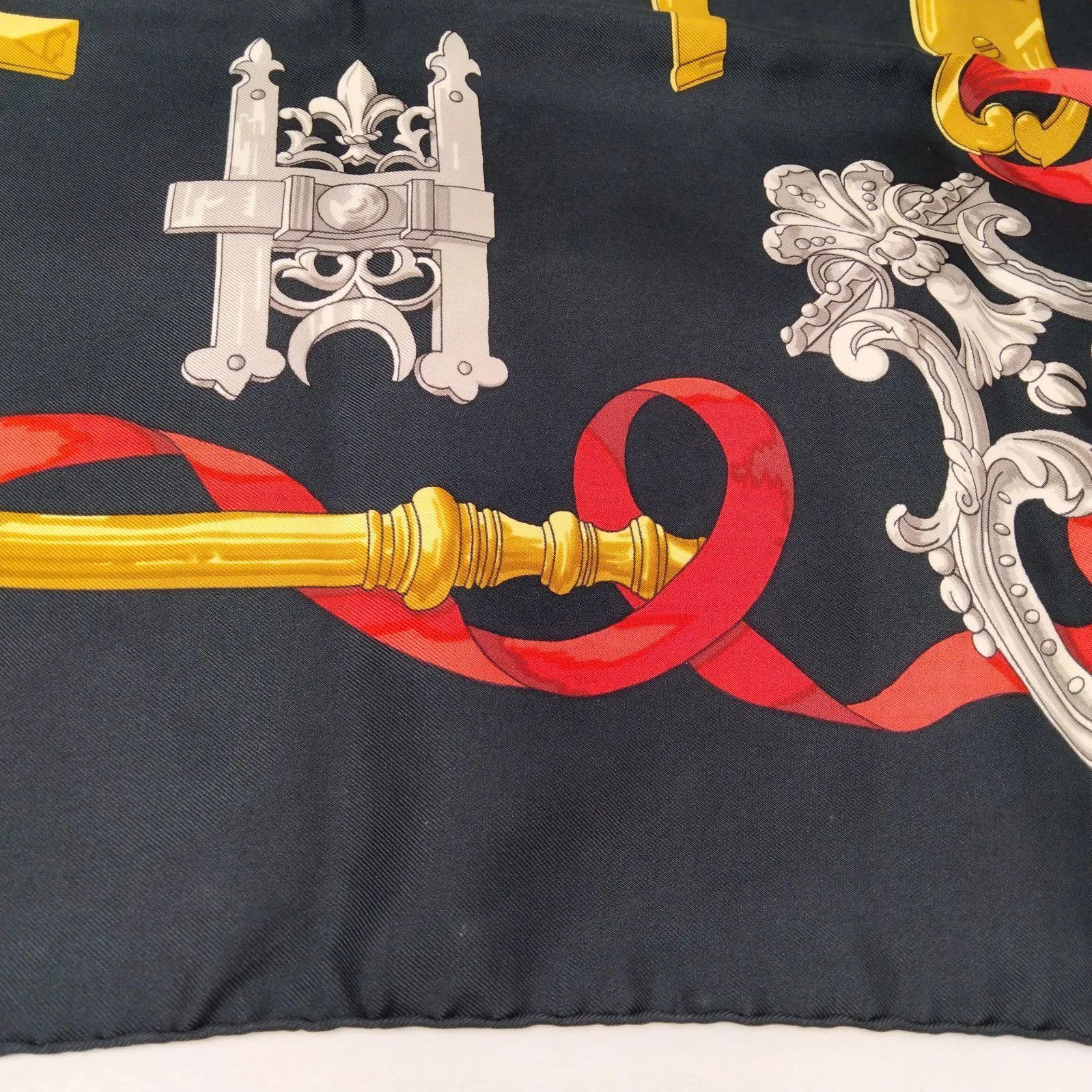 HERMES エルメス カレ90 FERRONNERIE 鉄細工 タグ無し ✨️HERMES