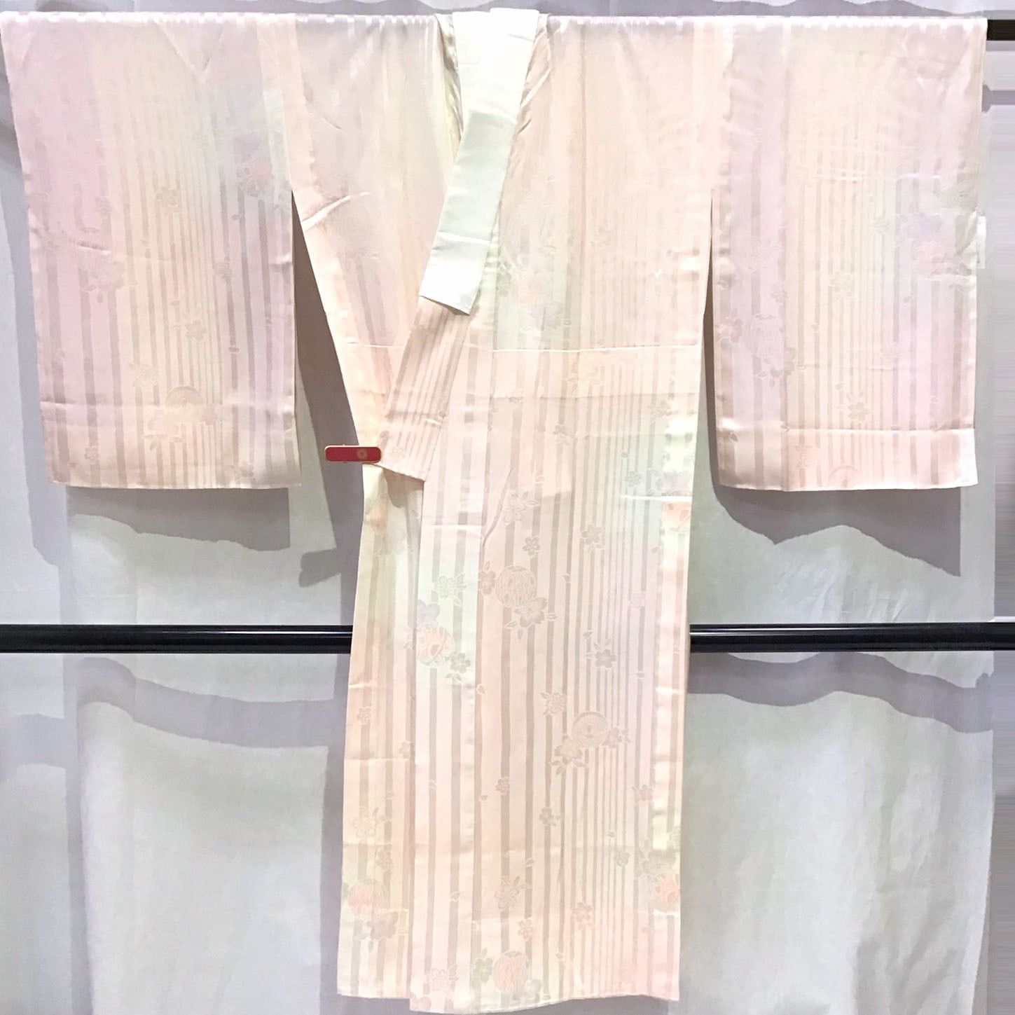 着物 襦袢 縦縞 花 ぼかしピンク地 正絹 No.200701-1351 梱包サイズ60