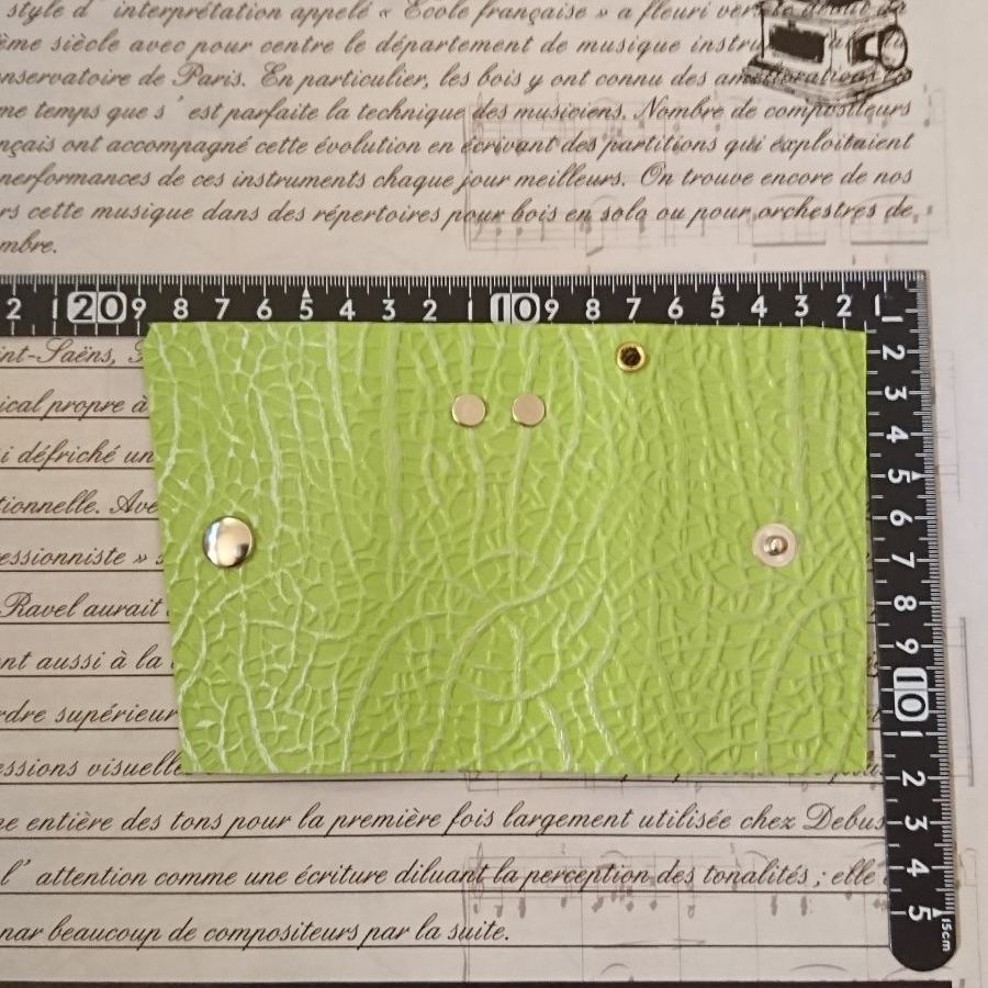 展示用 メロン柄型押し 牛革キーケース3蓮キー - メルカリ 