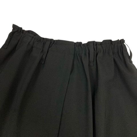 イッセイミヤケ ISSEY MIYAKE IL55FF112 サルエルパンツ ボトムス タック 変形 2 黒 ブラック