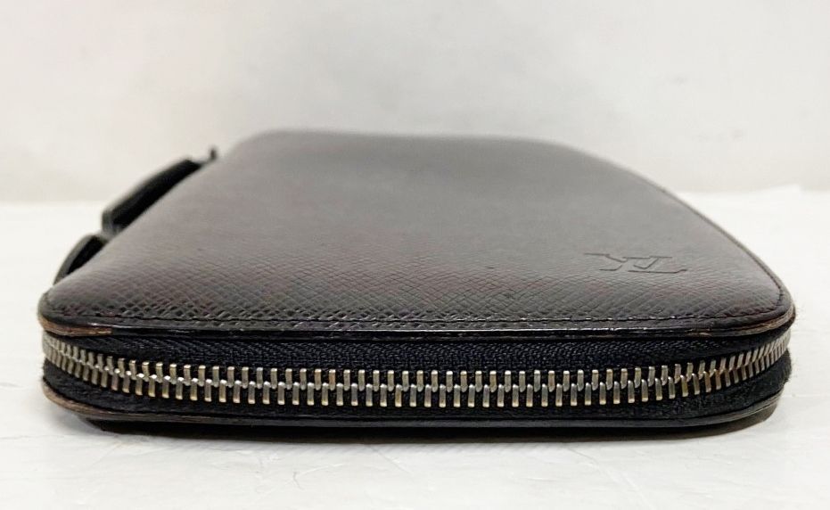 ルイヴィトン タイガ オーガナイザー アトール ラウンドファスナー 財布