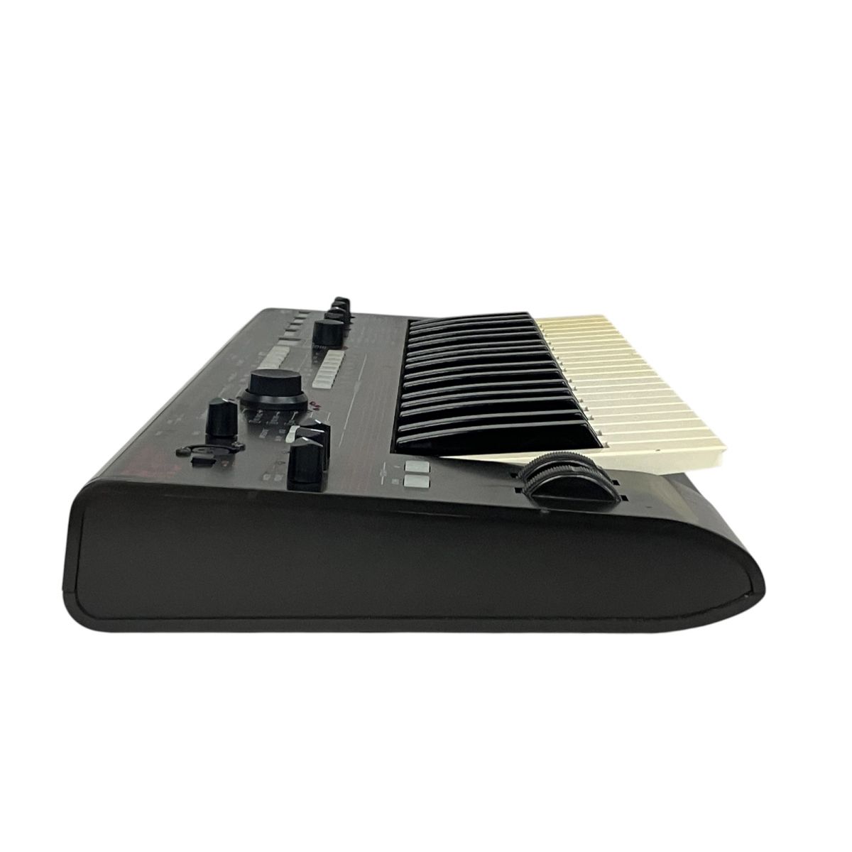 【ケース・シールド付】KORG R3 シンセサイザー　ボコーダー 37鍵 ケース・シールド付】KORG R3 シンセサイザー ボコーダー 37鍵