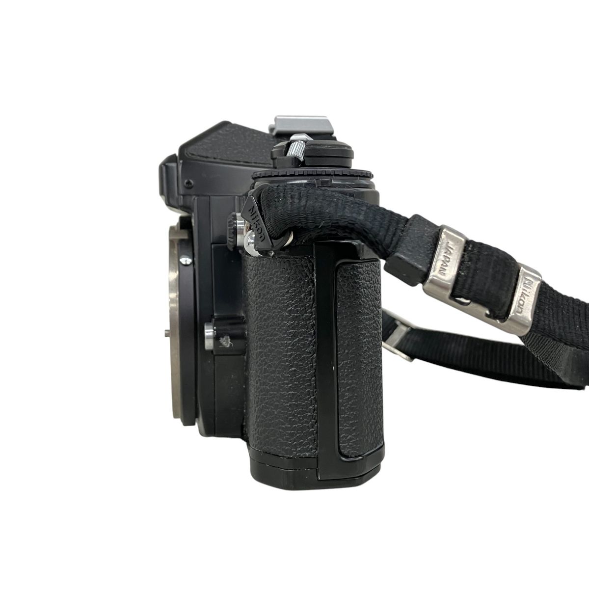 Nikon ニコン FE ボディ フィルムカメラ　ジャンク Nikon ニコン FE ボディ フィルムカメラ ジャンク - メルカリ
