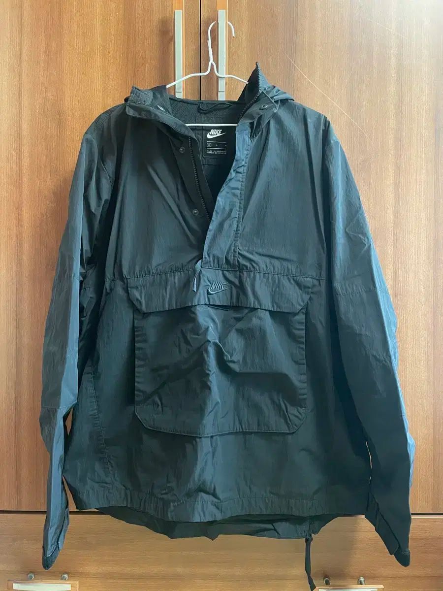 Nike(ナイキ） アノラック 黒 US ライン M