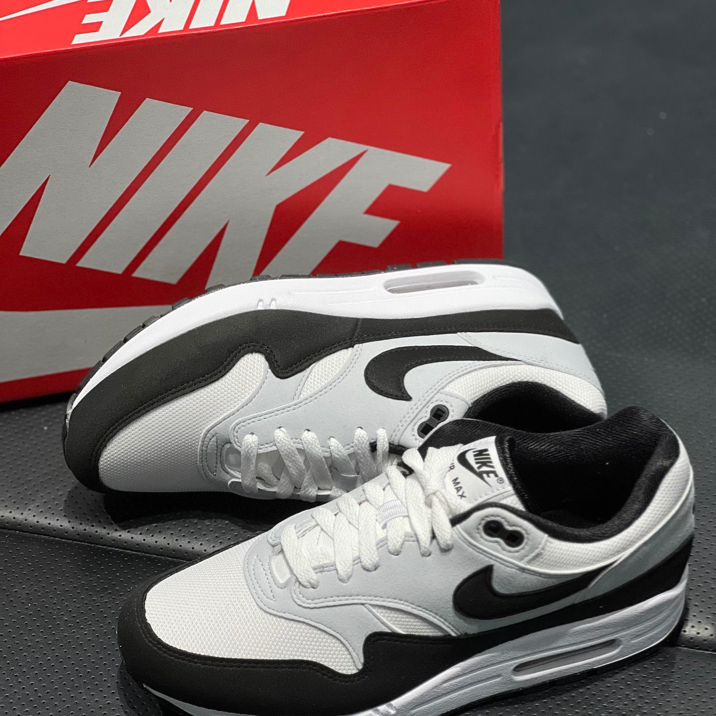 NIKE AIR MAX 1 ナイキ エア マックス FD9082-107 - メルカリ