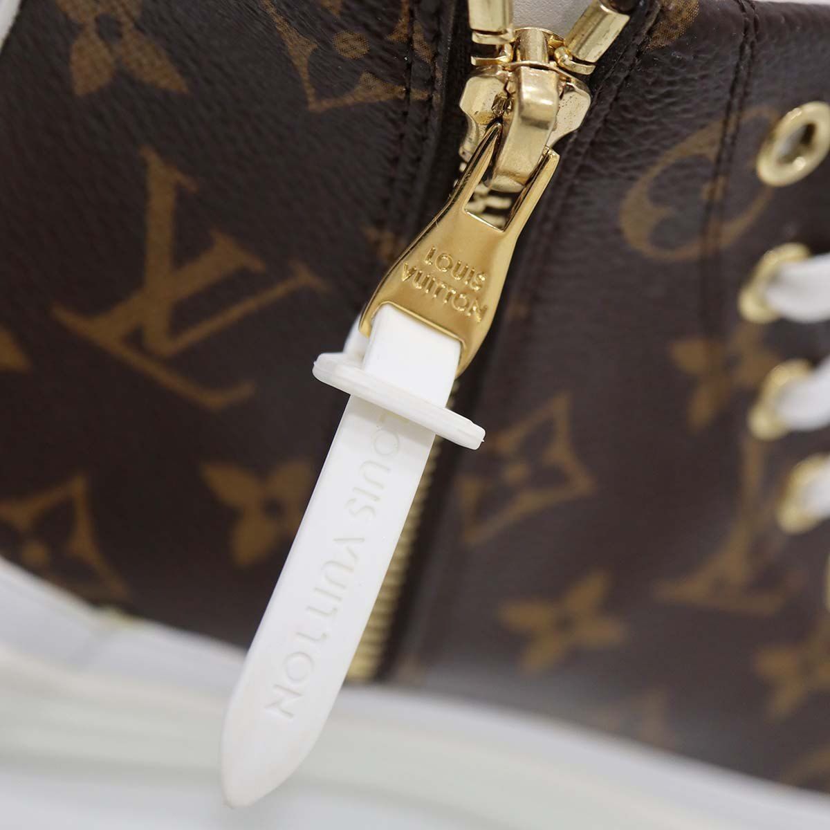 LOUIS VUITTON ルイ・ヴィトン ステラーライン モノグラム レザー 