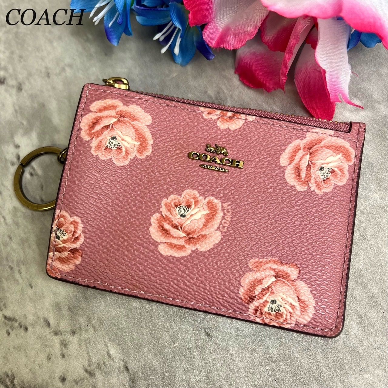 COACH コインケース 花柄 小銭入れ財布 定期入れ 楽天市場】コーチ（COACH）PVC花柄コインケース付きパスケース