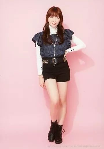 中古】生写真(女性) IZ*ONE/本田仁美/全身・背景ピンク/CD「好き