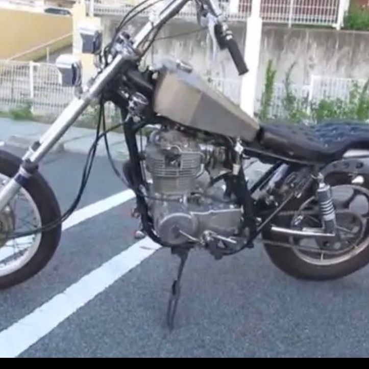 T-75 9L ヤマハ YAMAHA SR400&SR500 コフィンタンク ワンオフ