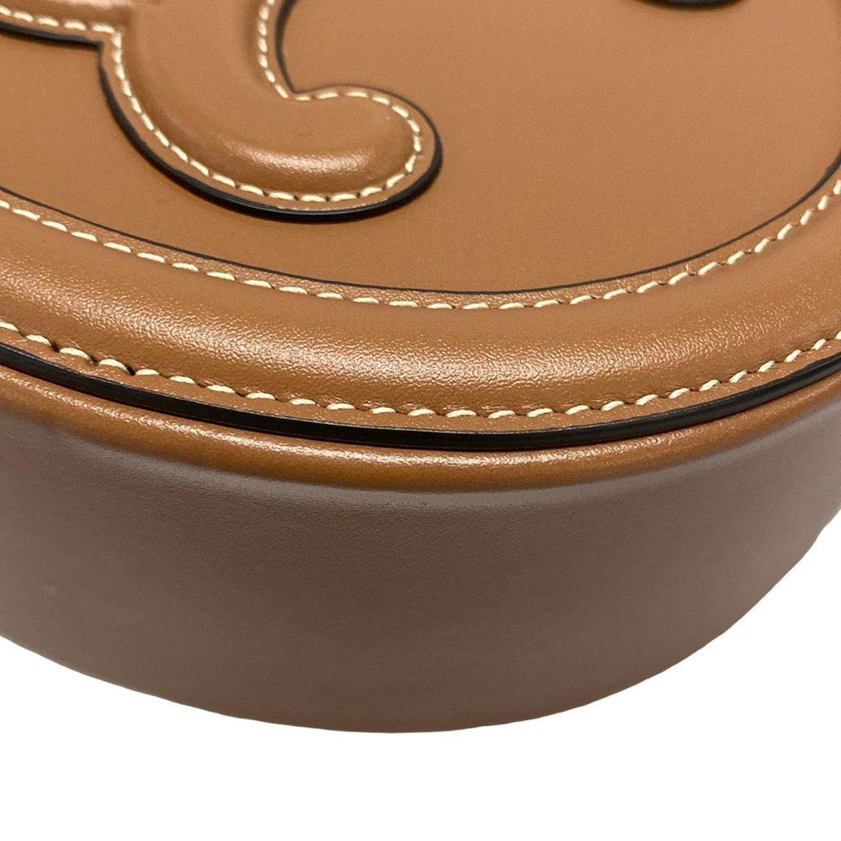 CELINE(セリーヌ) ショルダーバッグ美品 クロスボディ オーバルパース  