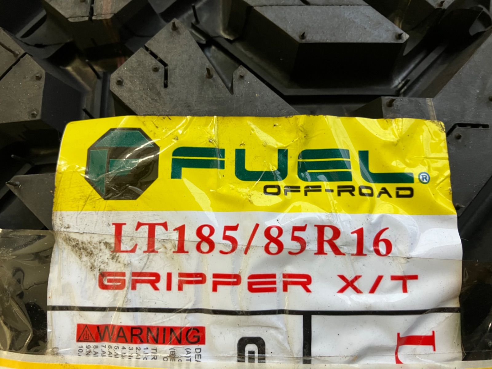 FUEL OFFROAD(フューエル オフロード) 16インチタイヤ 1本 GRIPPER XT LT185/85R16 未使用4本セット  弊社管理No.100309 グッドガレージ（土、日休業） メルカリ