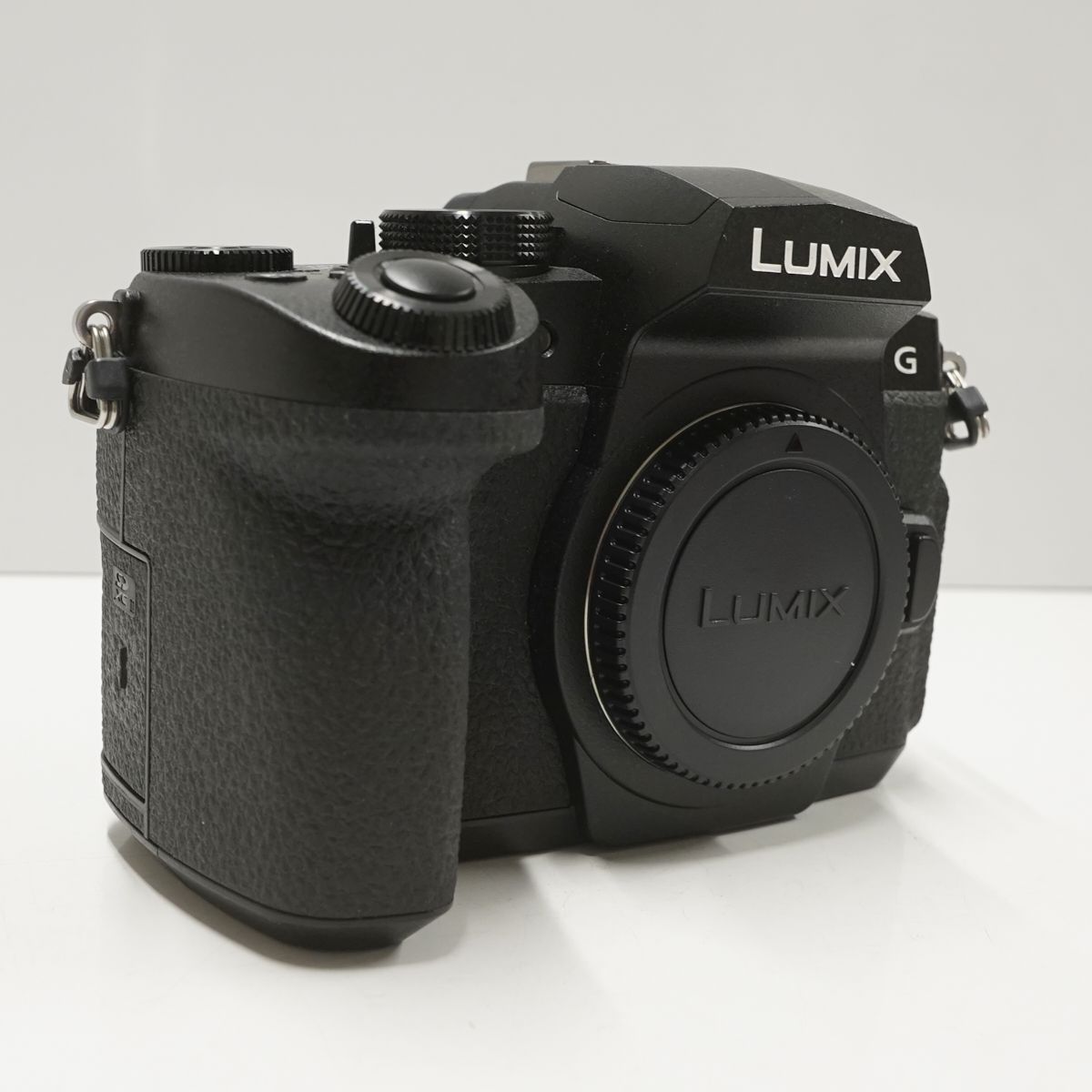 Panasonic LUMIX DC-G99 ボディ USED超美品 ミラーレス一眼 本体+ 