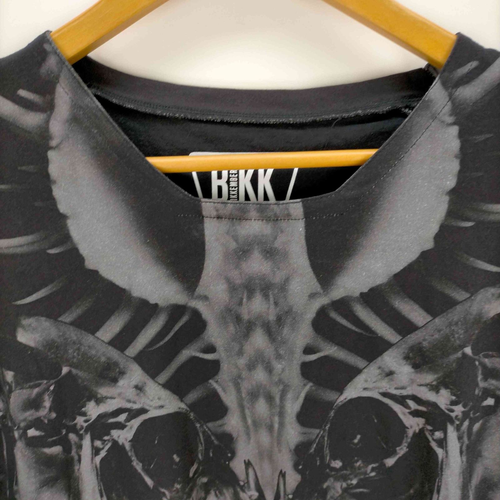 dirk bikkembergs tシャツ Men's White T-shirt with Bikkembergs print | Bikkembergs