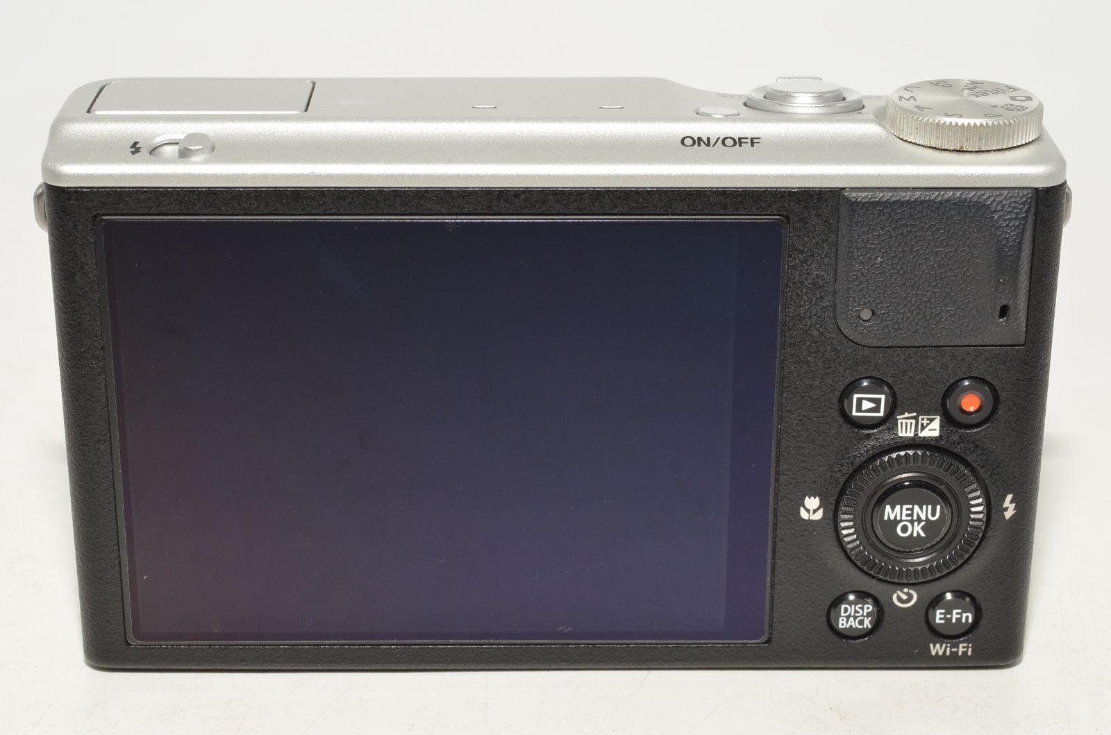 250834 上 コンパクトデジタルカメラ XQ 2 シルバー S