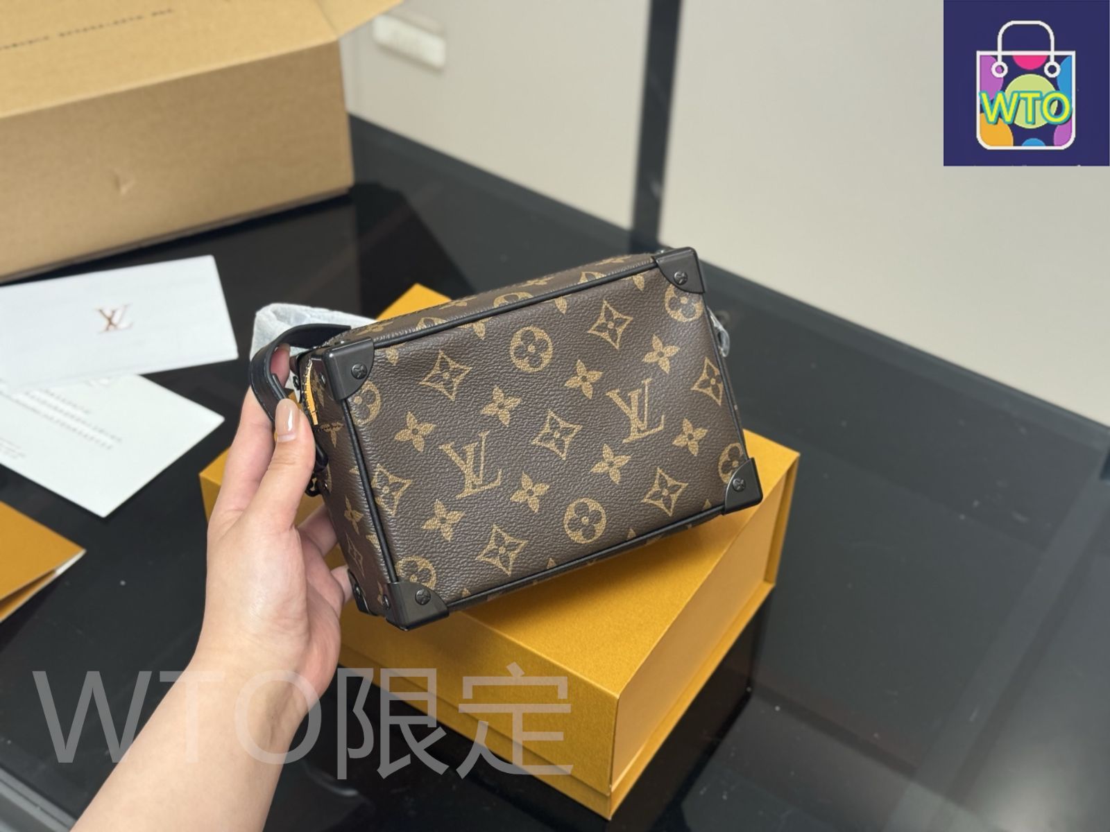 今日特価】Louis Vuitton ルイ・ヴィトン ミニ ソフト トランク