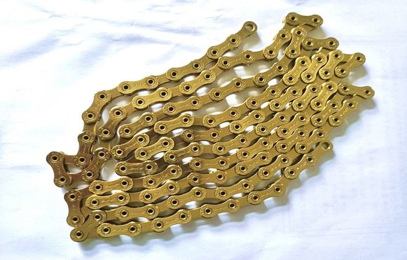 2営業日で発送 PYC CHAIN P1201チェーン TiN ゴールド 12S