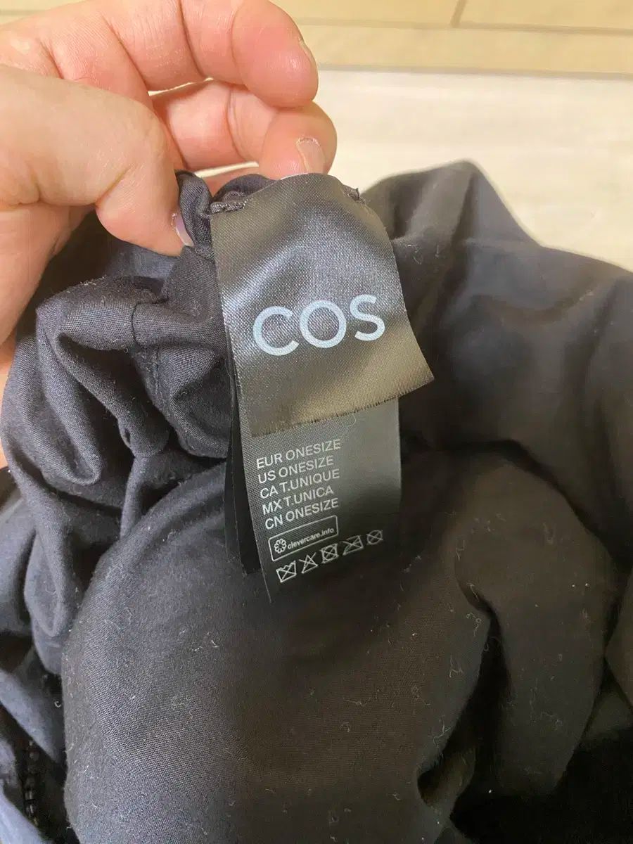 COS