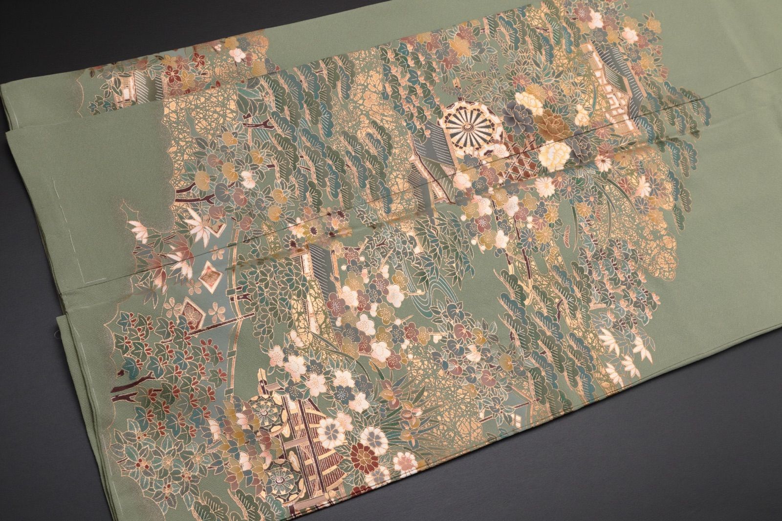 和田光正　色留袖　金彩　菊　萩　桔梗　柴垣　蛇籠　着物　045a d 和田光正 色留袖 金彩 菊 萩 桔梗 柴垣 蛇籠 着物 045a d - メルカリ