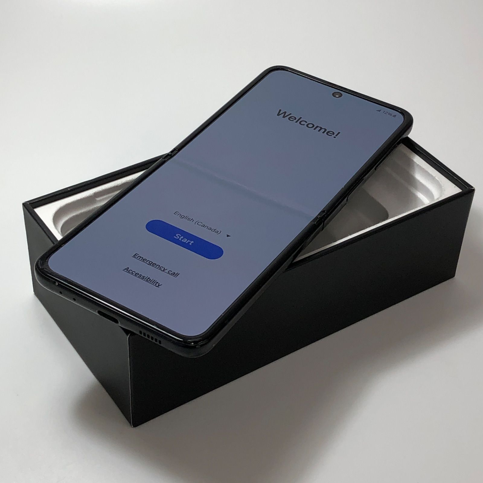 ジャンク品】Galaxy Z Flip3 5G 128GB｜SC-54B