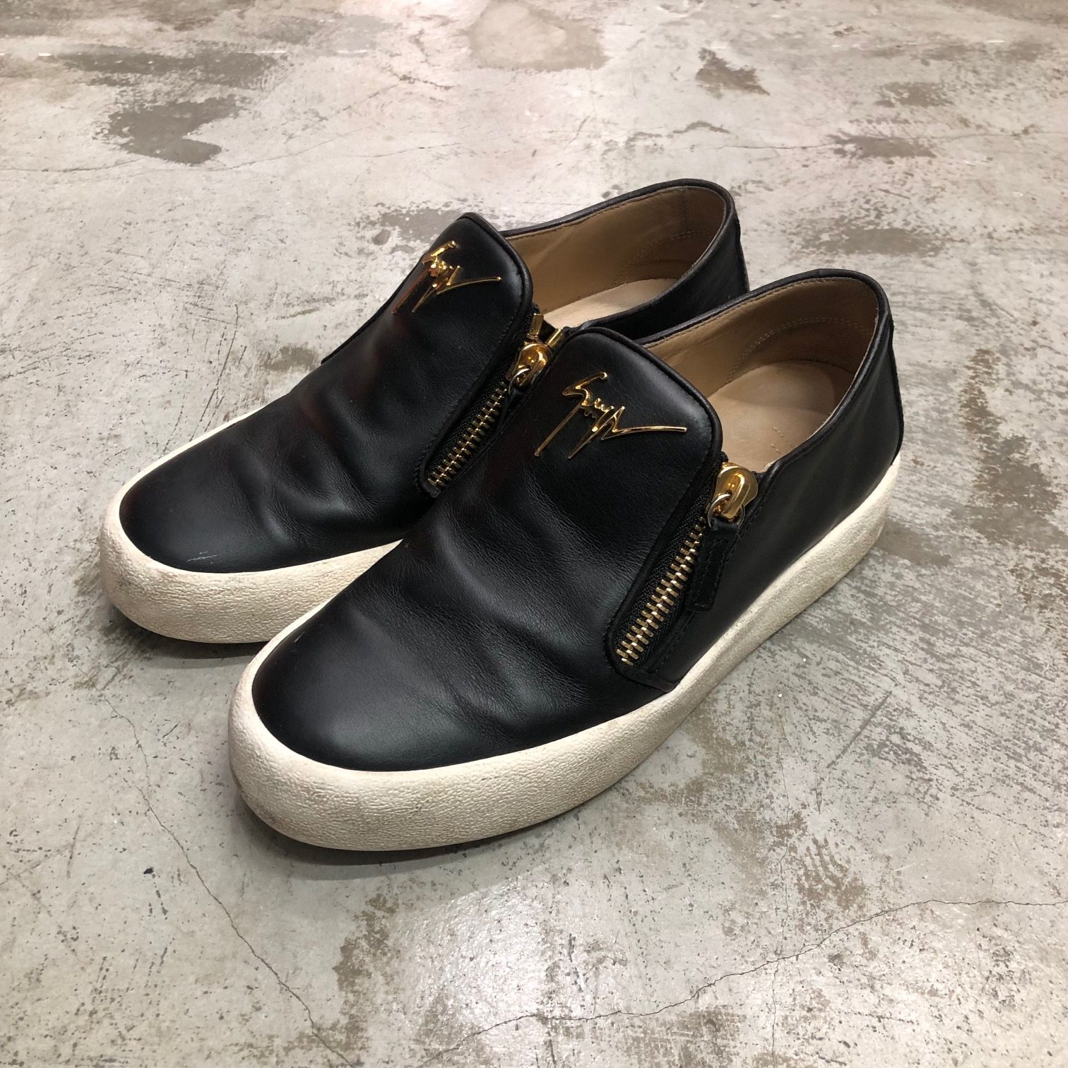 GIUSEPPE ZANOTTI ダブルジップ レザー スリッポン スニーカー 