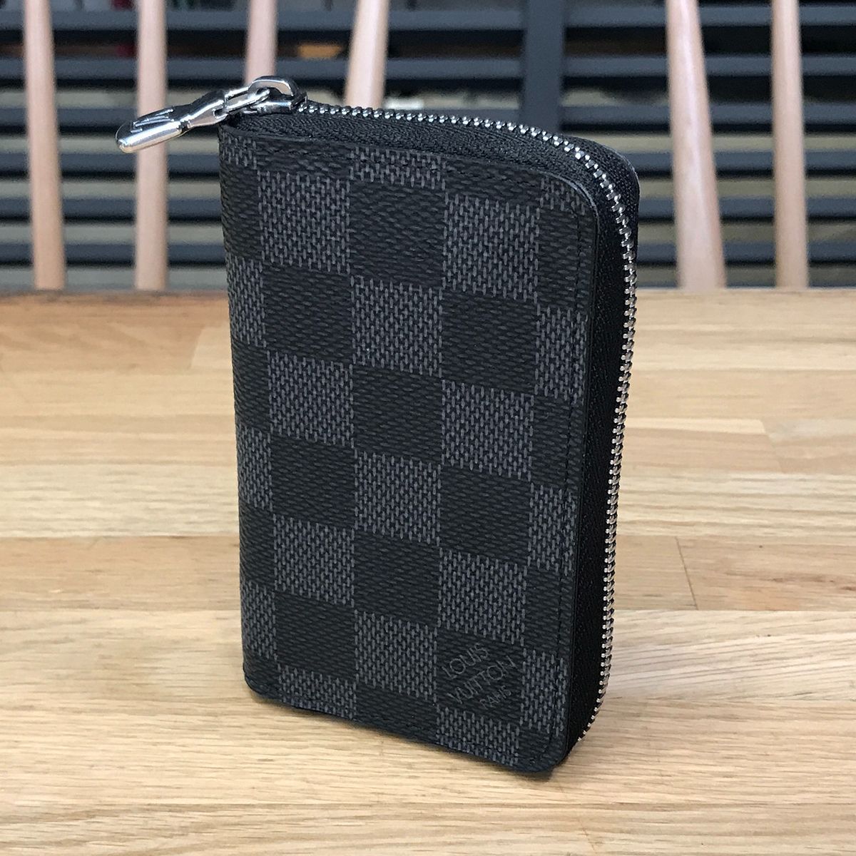 超 ルイヴィトン ダミエグラフィット ジッピーコインパース 小銭入れ N63076 14283