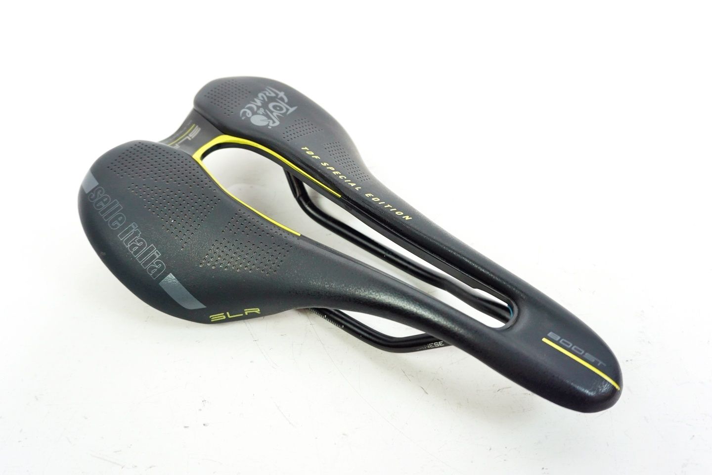 SELLE ITALIA 「セライタリア」 SLR BOOST TM SUPER FLOW 145mm サドル