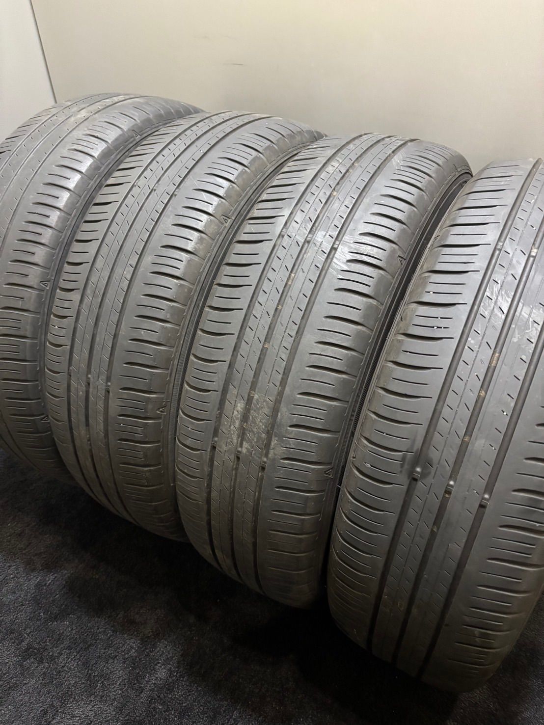 195/65R16 DUNLOP/ENASAVE EC300+ 21年製 夏タイヤ サマータイヤ 4本 ダンロップ エナセーブ ライズ ロッキー (3-I472)