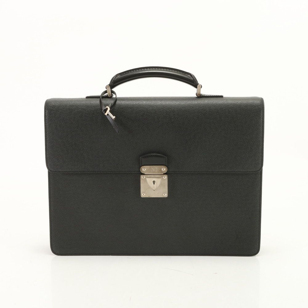 ✨良品✨ ルイヴィトン タイガ ポルトドキュマンロザン ビジネスバッグ