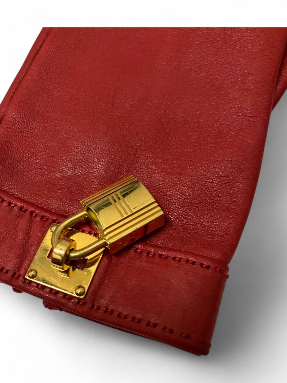 HERMES (エルメス) ケリーカデナチャームレザーグローブ