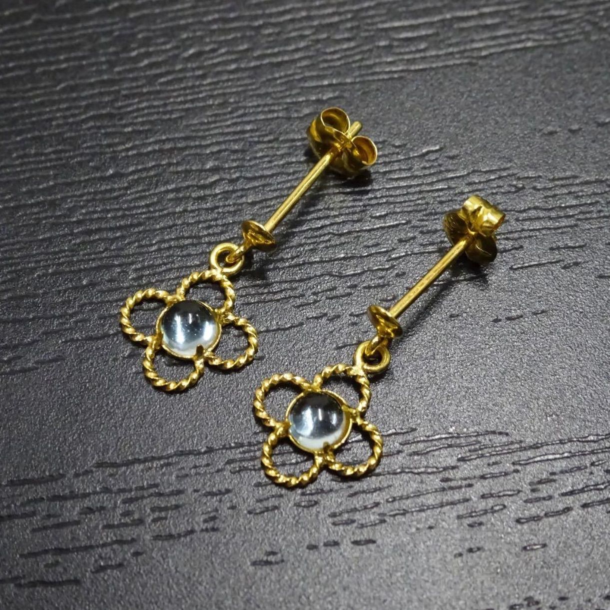 両耳 総重量約0.48g