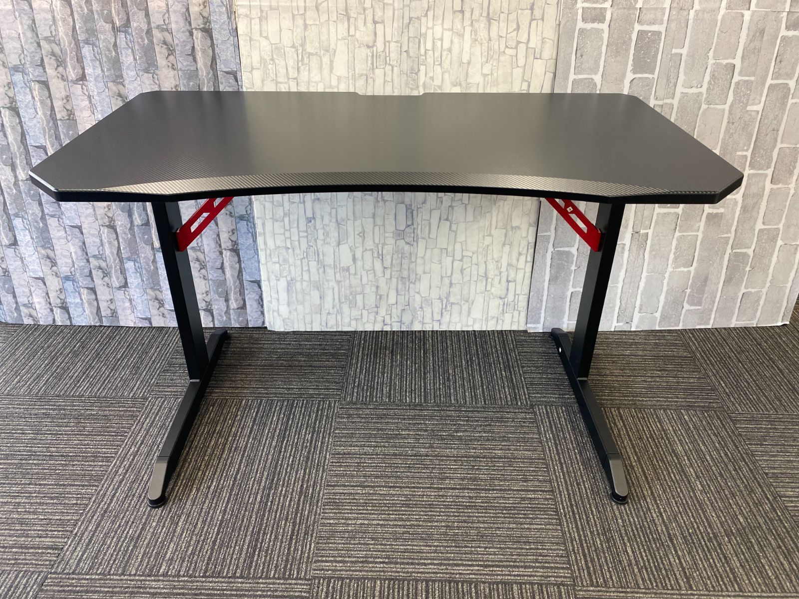 引取り ニトリ ゲーミングデスク GM002 ブラック×レッド Y1002