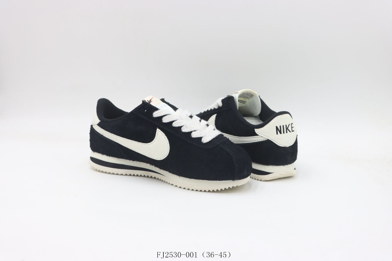 今日特価】Nike ナイキ SB ロートップスケートシューズ グレー