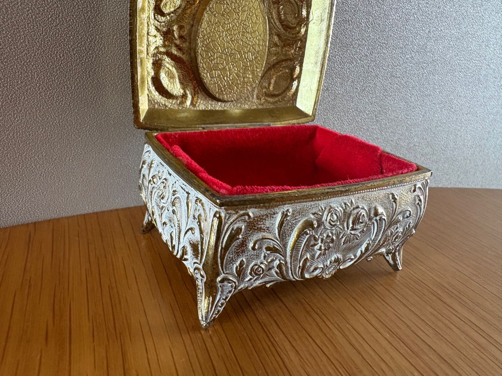 ジュエリーボックス