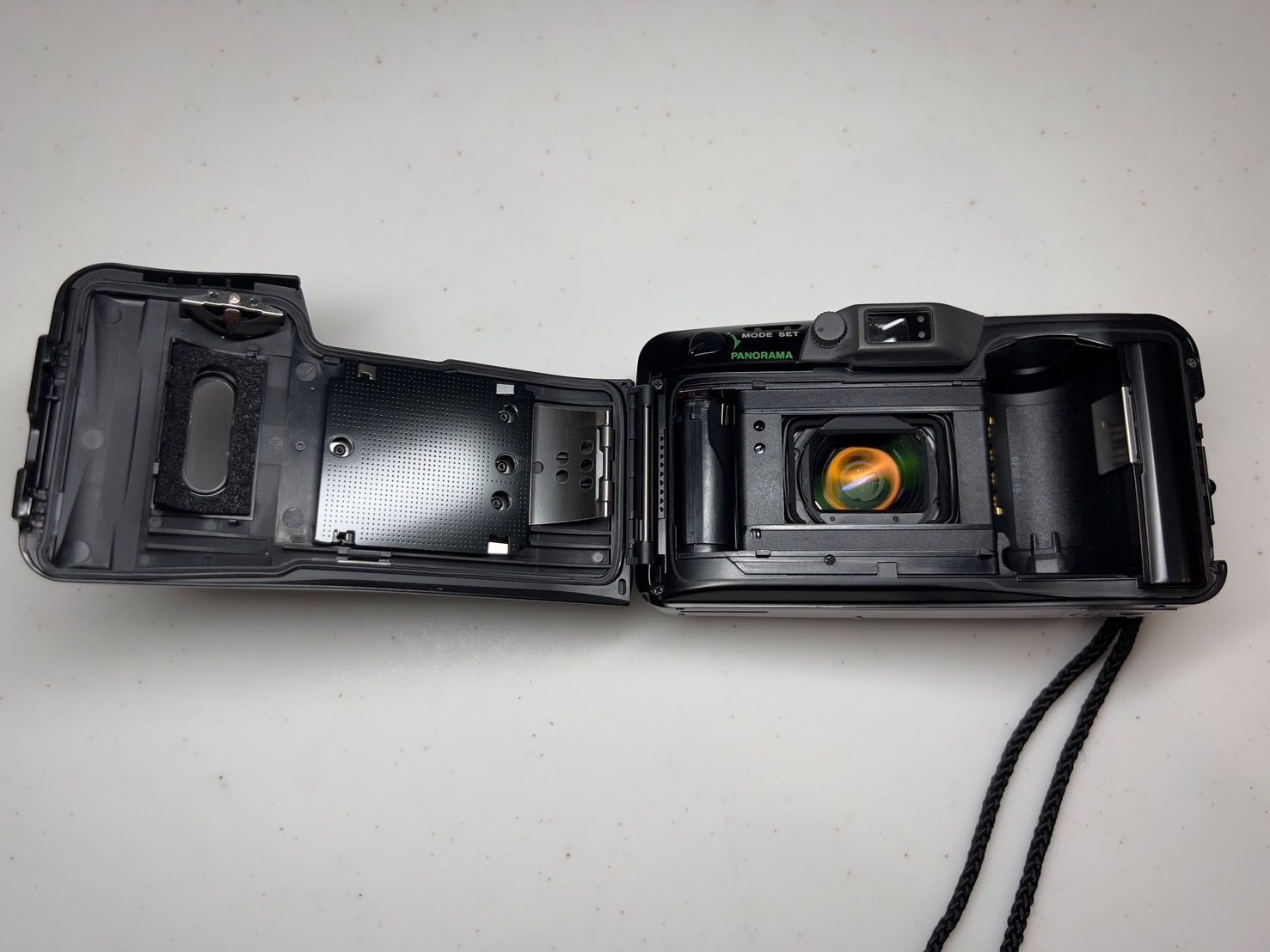 超美品！完動品！OLYMPUS OZ140S コンパクトフィルムカメラ 全自動カメラ：OZ（オズ）140S：カメラ製品：オリンパス