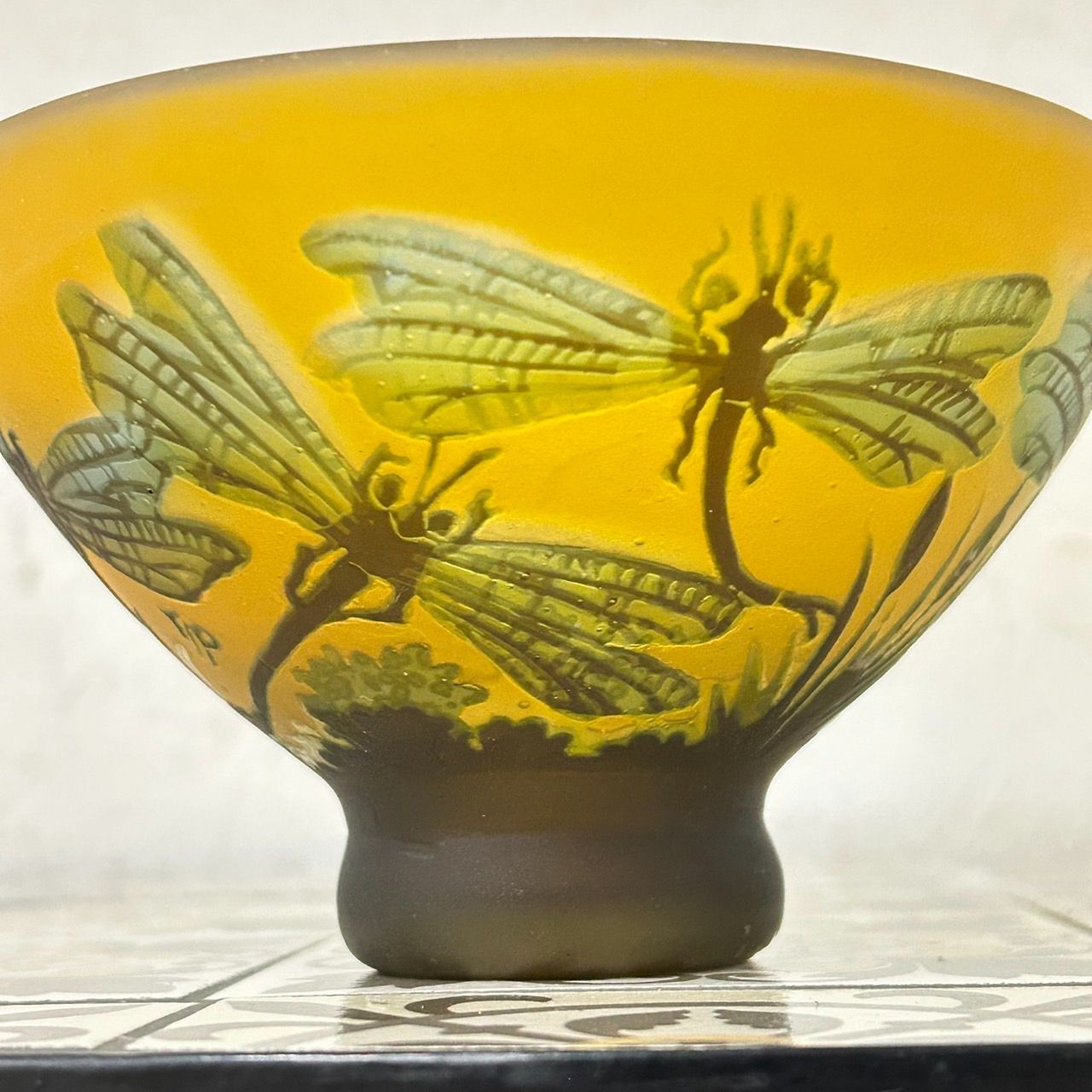 【証明書】　エミールガレ 茶器　ボンボニエール　カメオ彫り　被せガラス Amazon.co.jp: 証明書エミールガレ ボンボニエール カメオ彫り