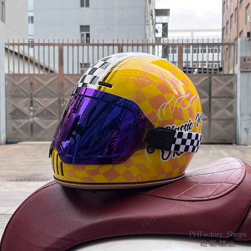 レトロヘルメット