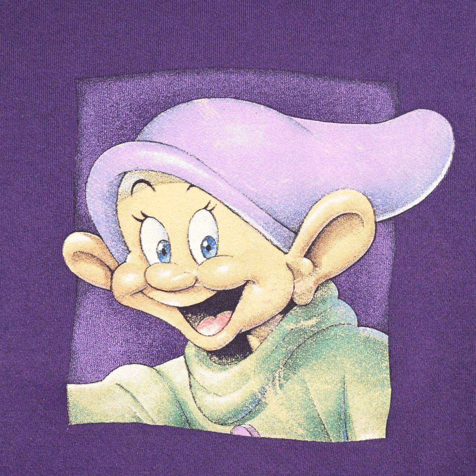 Disney キャラクタープリントスウェット Dopey