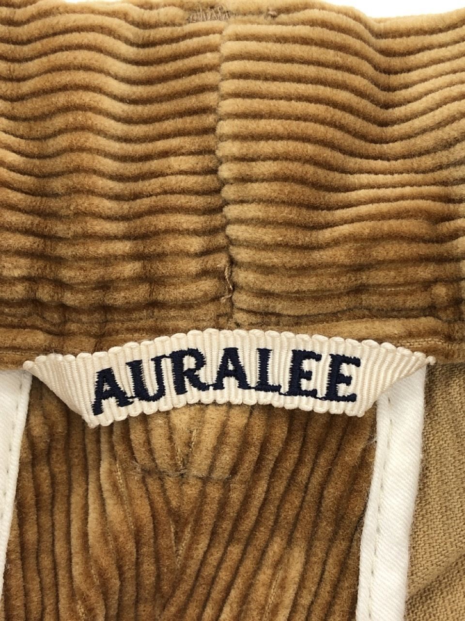 AURALEE 17AW WASHED CORDUROY WIDE SLACKS 3 キャメル - メルカリ