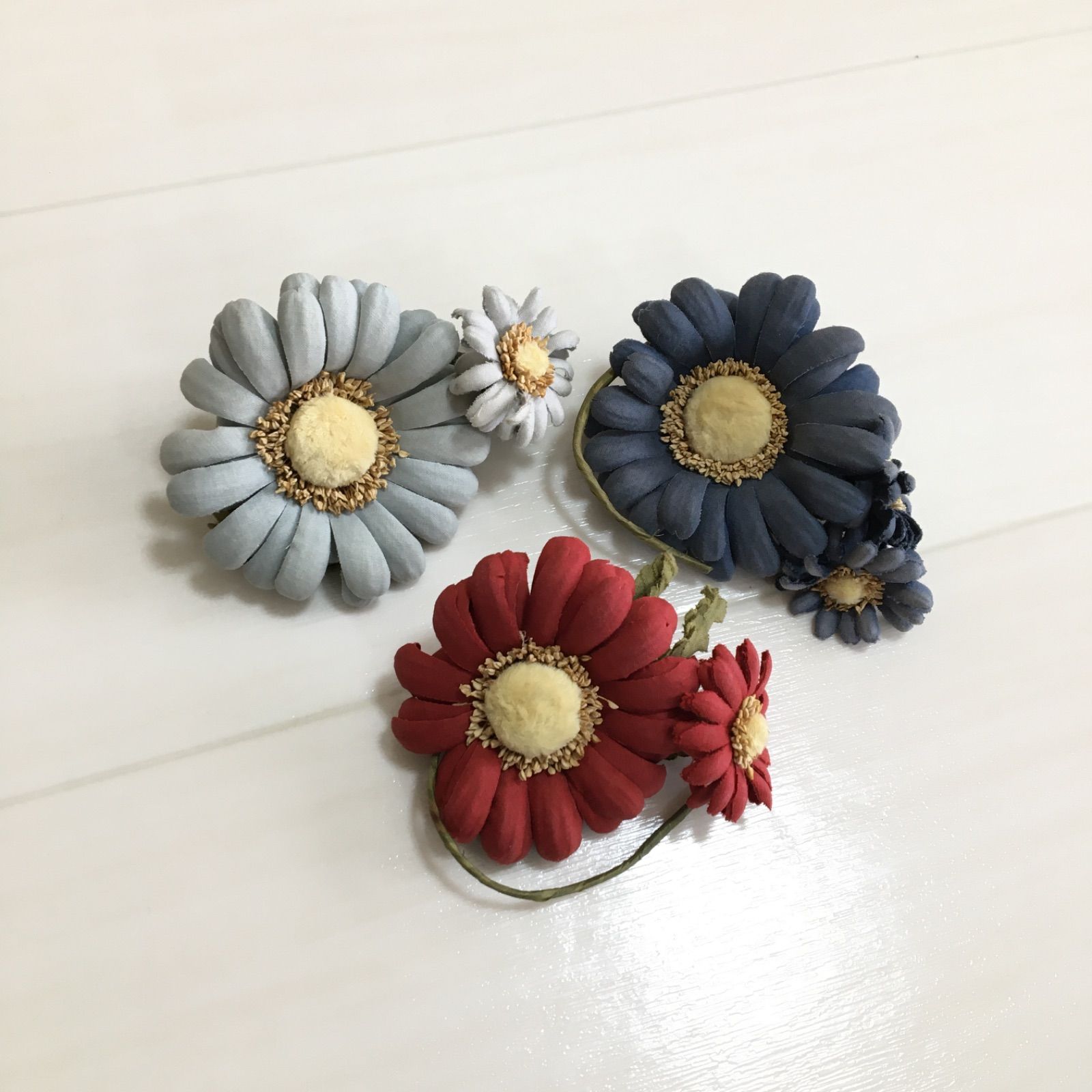 ピンクハウス　マーガレットコサージュ　新品未使用　PINKHOUSE ピンクハウス⭐︎マーガレットコサージュ3点セットF0390 - メルカリ