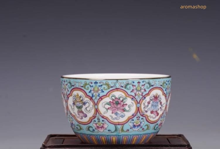 ! お椀 八宝柄 琺瑯彩 茶碗 浮き彫り 景徳鎮 磁器 置物 観賞 装飾 中国陶磁 中国美術 収蔵品 鑑賞 中国美術品