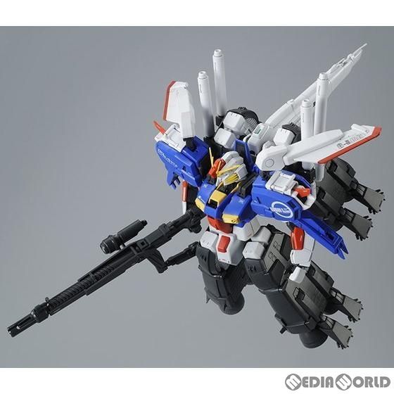プレミアムバンダイ限定 MG 1/100 MSA-0011 Sガンダム(スペリオルガンダム) ブースター・ユニット装着型 ガンダム・センチネル プラモデル(0190921) バンダイ