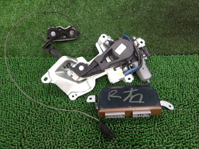 4FQ6665 AOE4 ホンダ N-BOX JF1 カスタム SSパッケージ リア右パワスラモーター＋CPU 72020-TY0-902-M1 FFCRYSTALESIA_COM